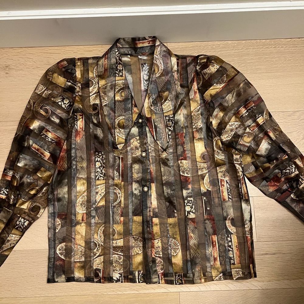 Vintage Patterned Button-Up Blouse